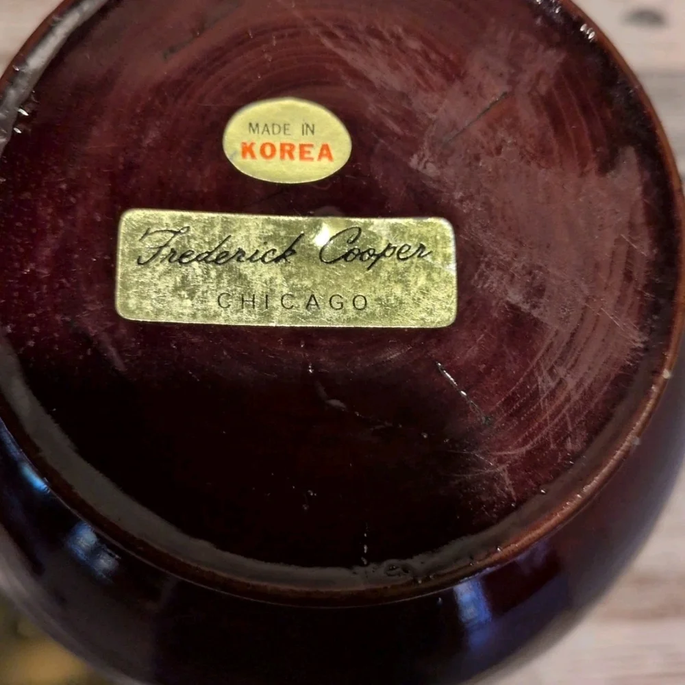 Frederick Cooper Chicago Turned Wood Vases‎ Set of 2 Oxblood Red MCM Korea